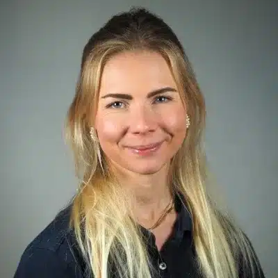 Porträttfoto av Matilda Carlqvist Hjelm